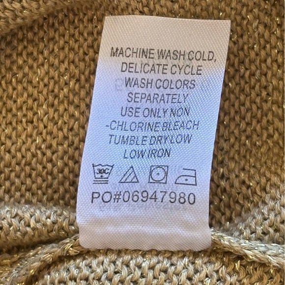 Jessica London 26/28 NWT shimmery, gold sleeveless mock turtleneck knit top - Picture 8 of 11